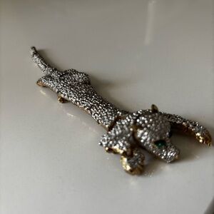 Pave Rhinestone Big Cat Articulating Brooch Pin 80s Vintage Shoulder Drape